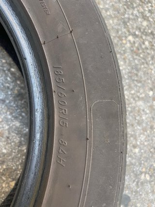 2 Neumáticos L Confort 185/60/R15 84H