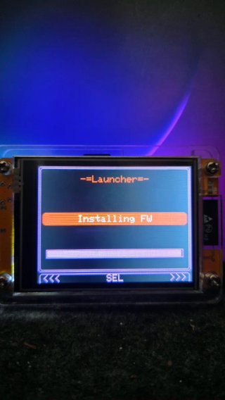 Dispositivo IoT ESP32 con Pantalla 2.4