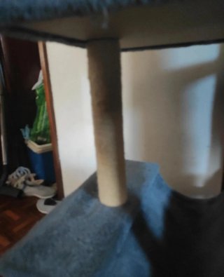 Arranhador para Gatos Cinza