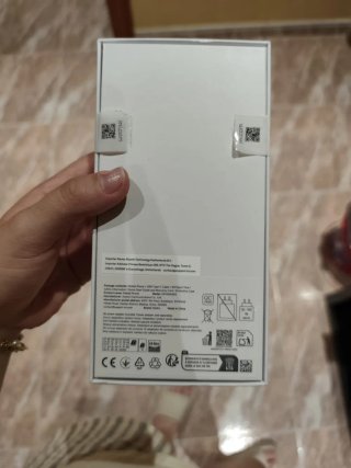 Se vende Xiaomi Redmi note 14 pro plus 5G