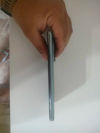Se vende Xiaomi Redmi note 14 pro plus 5G