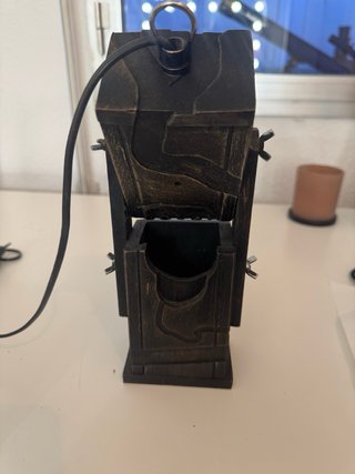 Lámpara de mesa de madera