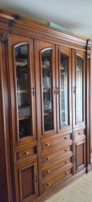 Salón comedor madera maciza Roble y Nogal