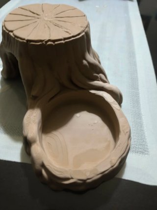 Cueva con comedero para terrario en 3d