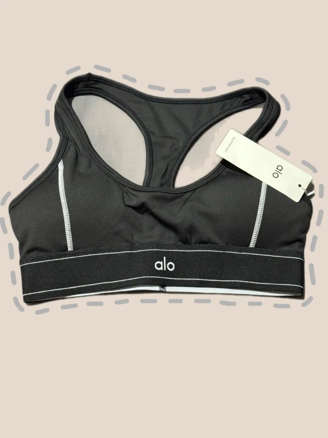 Conjunto deportivo Alo Yoga