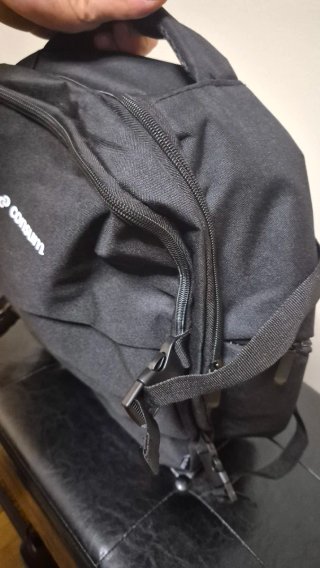 Mochila muy reforzada con cargador y térmica