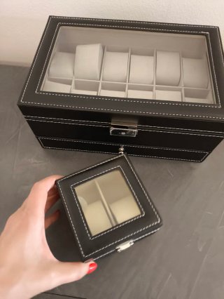 Scatola porta orologi con coperchio trasparente