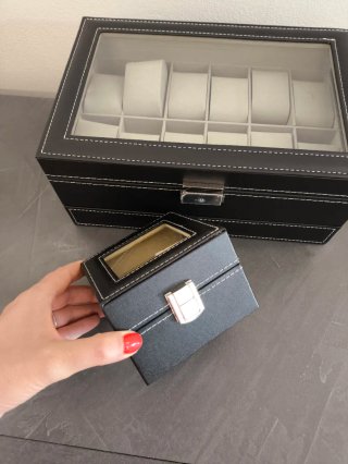 Scatola porta orologi con coperchio trasparente