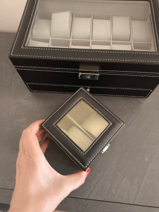 Scatola porta orologi con coperchio trasparente