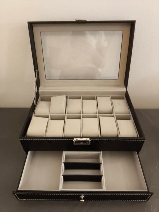 Custodia porta orologi con cassetto