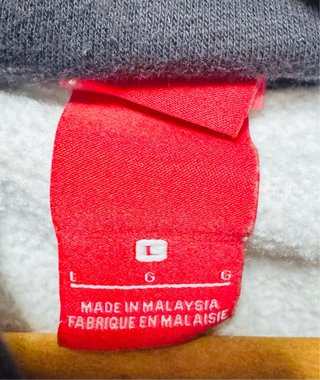 Sudadera Nike con capucha gris y negra
