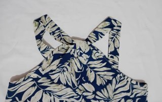 Vestido de verano estampado hojas