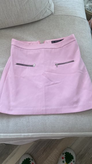 Minifalda rosa Zara