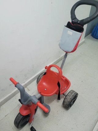 Triciclo Feber Rojo