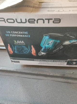 Rowenta Compact Power Cyclonic aspirapolvere