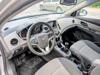 Chevrolet Cruze 2010