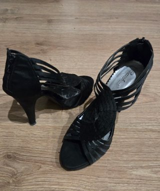 Zapatos de tacón negros mujer