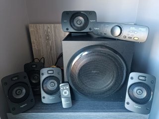 Sistema de Sonido Logitech Z906 THX 1000W