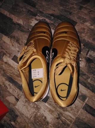Scarpe Nike Total 90 Oro