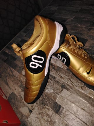 Scarpe Nike Total 90 Oro