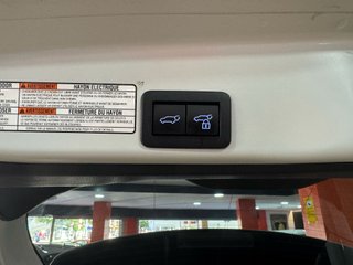 TOYOTA YARIS CROSS STYLE PLUS HYBRID