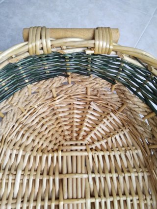 Cesta Mimbre Ovalada con Asas Verde y Marrón