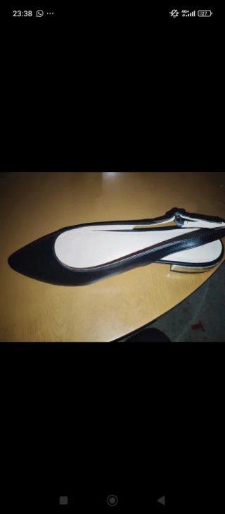 Zapatos planos punta fina negros talla 40