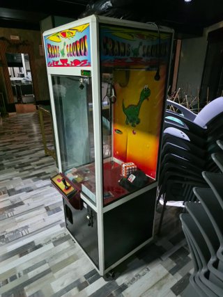 Máquina de gancho Cran Saurus