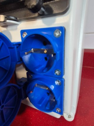 Cuadro Eléctrico IP66 con Disyuntores