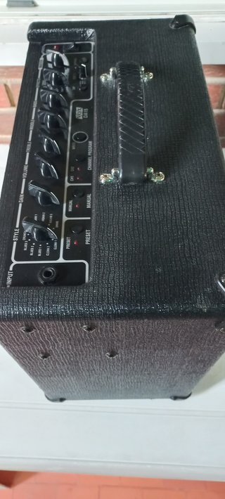 Amplificador Guitarra VOX DA15