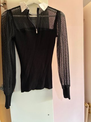 Blusa Morgan Negra Transparente Cuello Blanco T.XS