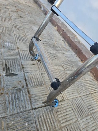 Escalera piscina aluminio 3 peldaños