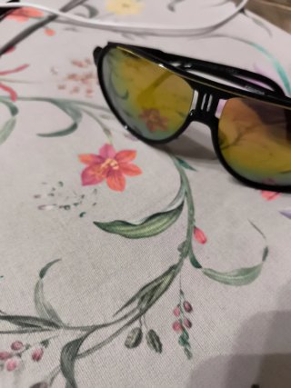 Gafas de sol Craacar negras y doradas