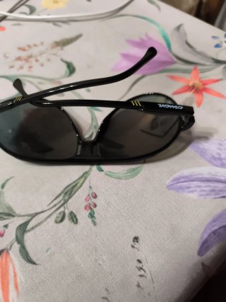 Gafas de sol Craacar negras y doradas