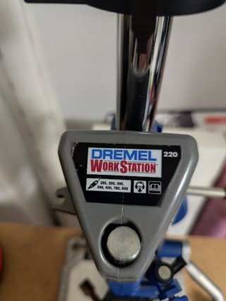 Estación de trabajo Dremel 220