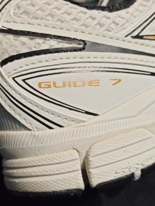 Saucony Progrid Guide 7 Onix Gold