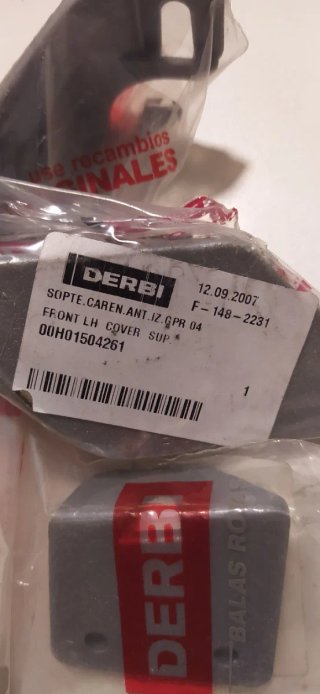 Soportes Carenado Derbi GPR (3 uds)