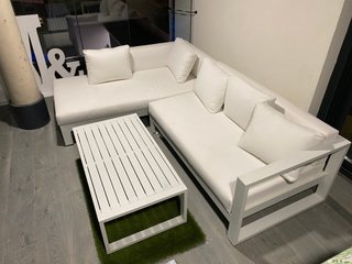 Conjunto sofá chaise longue exterior blanco