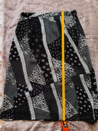 Falda midi estampada patchwork