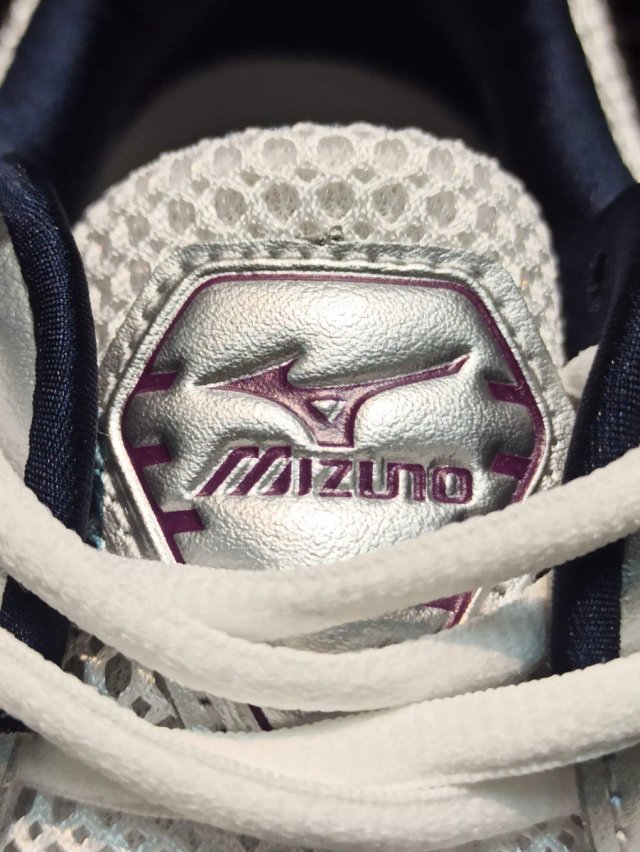 Mizuno Wave Rider 10