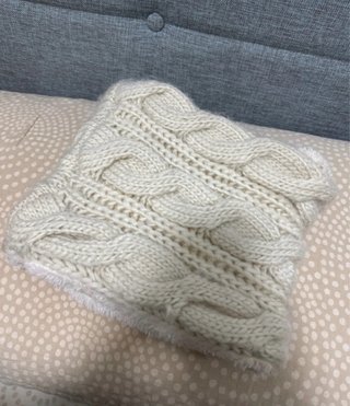 Cuello de lana trenzado blanco