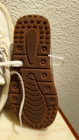 Zapatillas Puma Mujer Blancas y Plateadas