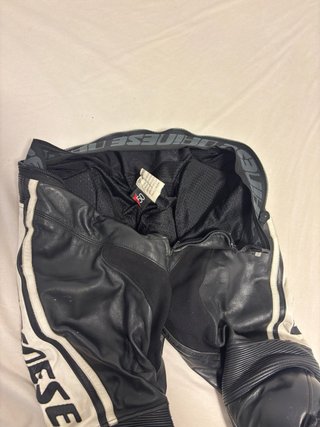 Chaqueta Dainese Moto Deportiva Negra/Blanca