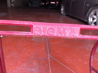 Base Máquina Coser Antigua SIGMA