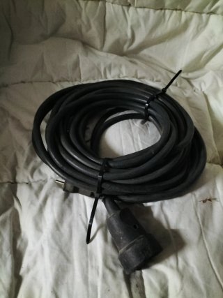 Cable de extensión negro