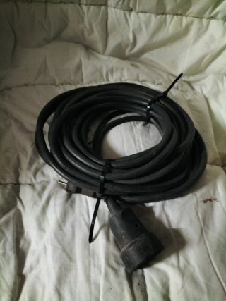 Cable de extensión negro