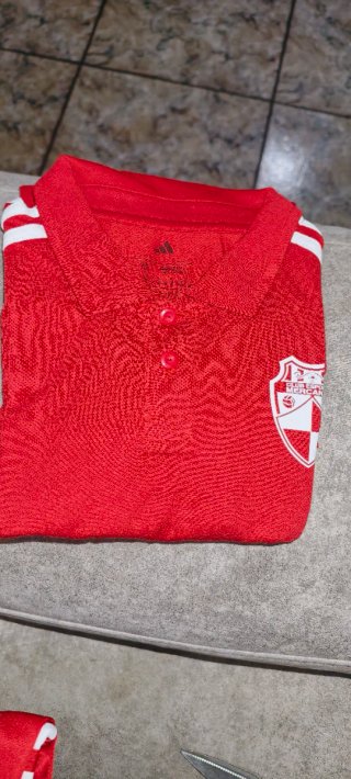 Ropa deportiva Mercantil Talla M