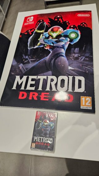 Totem Tienda Metroid Dread Poster Nintendo Switch