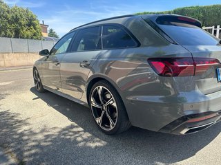 Audi A4 Avant Black Limited 35 TDI