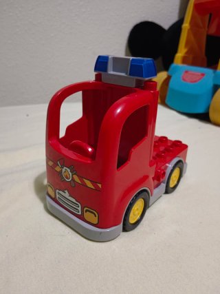 Lego Duplo vehículos